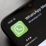 WhatsApp trucco leggere messaggi senza online spunte blu