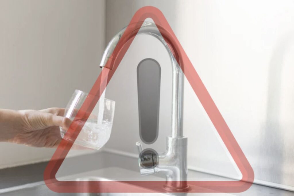 In Italia, un aspetto particolarmente preoccupante di questa problematica è la qualità dell'acqua potabile.