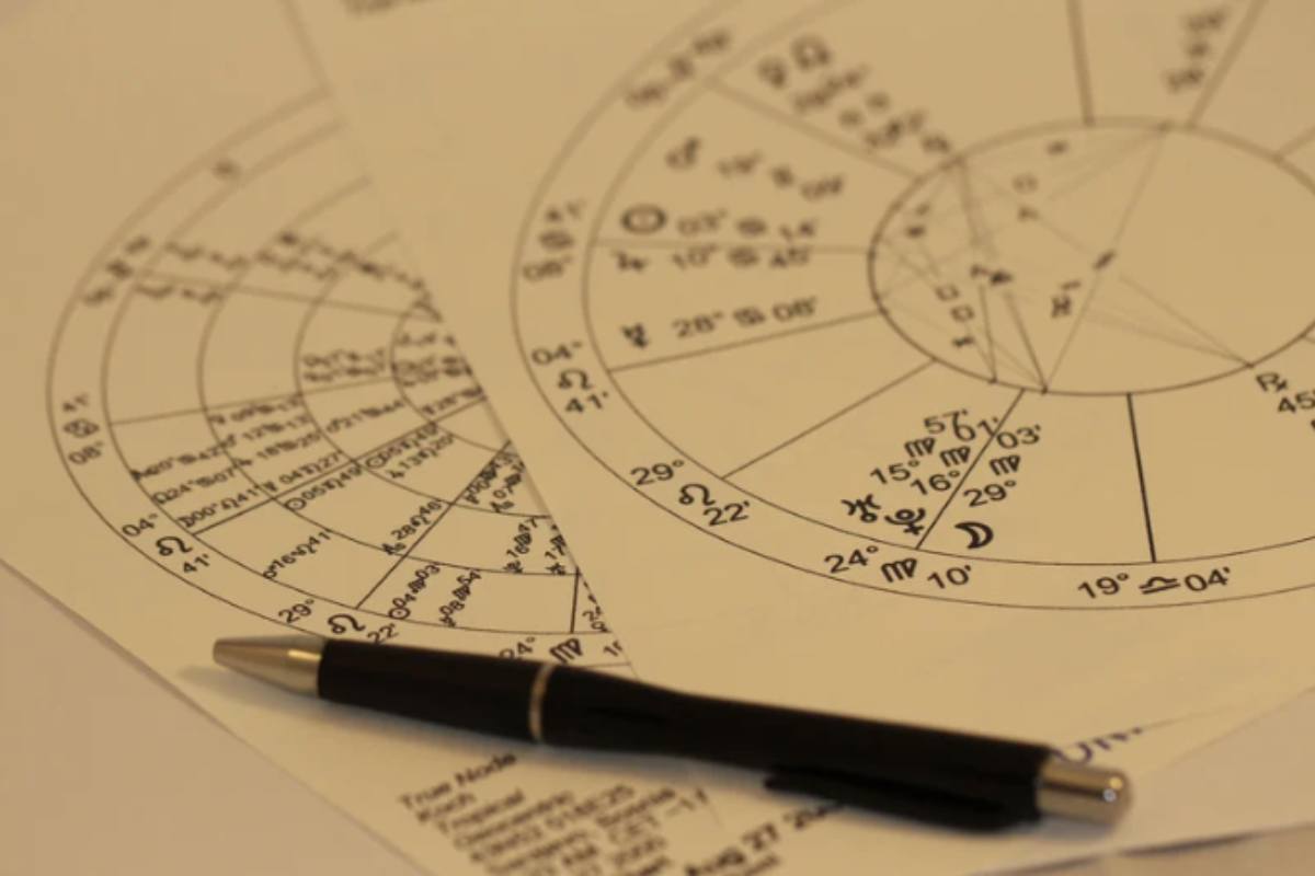 Oltre alle combinazioni più celebri, ci sono molti altri accoppiamenti zodiacali che rivelano sorprese positive.