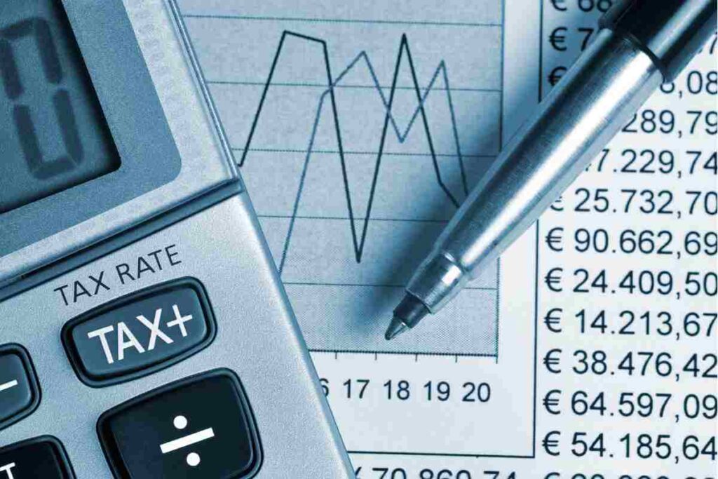 Addio alla tassa più pesante in assoluto