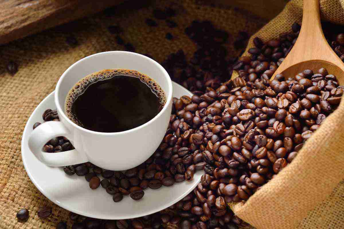 Il caffè ti fa risparmiare più di quanto pensi: il motivo, i dettagli