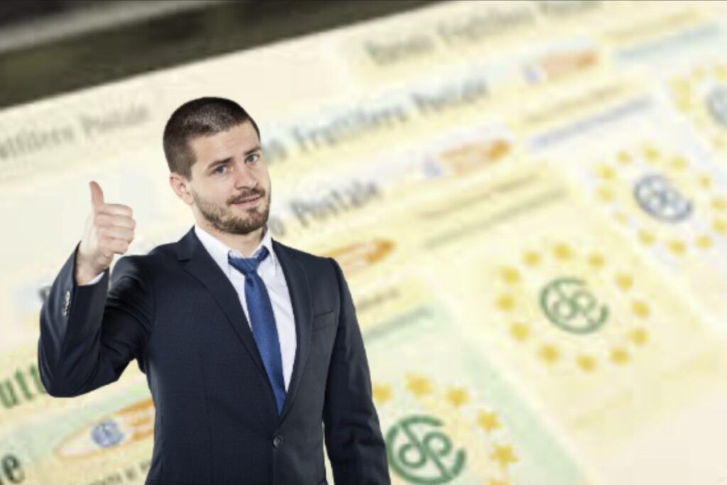 Tra questi, i buoni fruttiferi postali emessi da Cassa Depositi e Prestiti e garantiti dallo Stato italiano si confermano una scelta privilegiata.