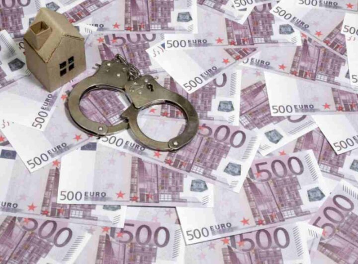 Due casi analoghi, scoperti dalle forze dell’ordine nelle province di Ancona e Senigallia, hanno portato alla denuncia di due persone,