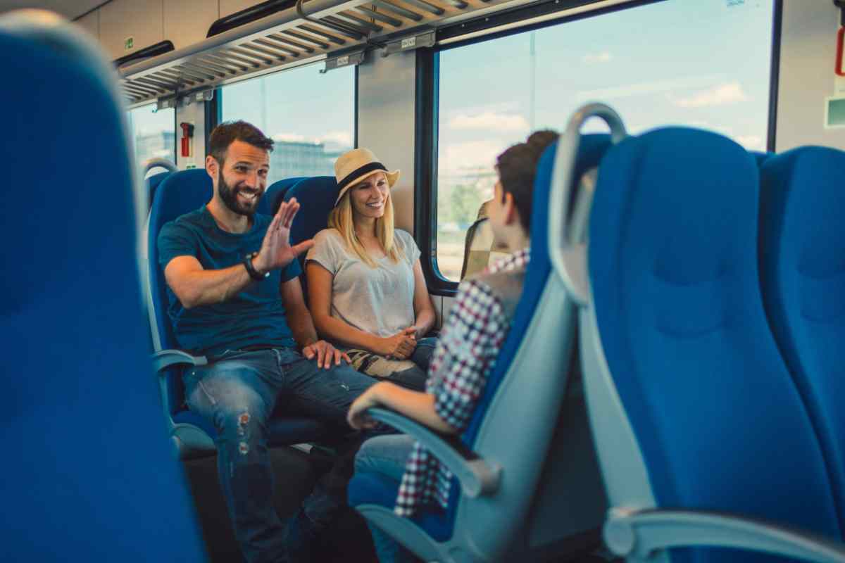 Viaggio in treno, con questi semplici trucchi risparmi fino al 60%