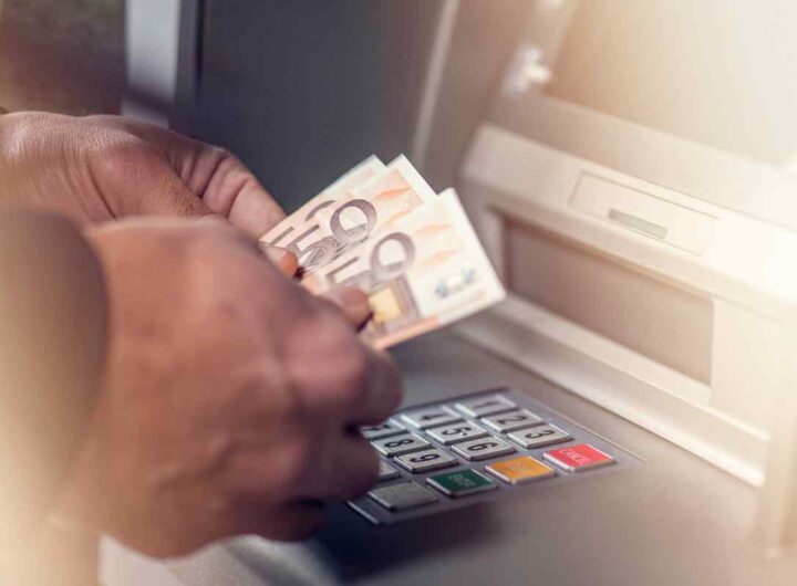Agenzie delle Entrate, non fare mai prelievi ti mette nell'occhio del ciclone