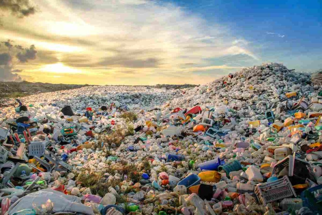 inquinamento plastica nei posti remoti della Terra