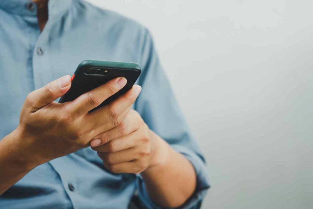 Se paghi con lo smartphone ora ti rimborsano tutto, ecco i dettagli