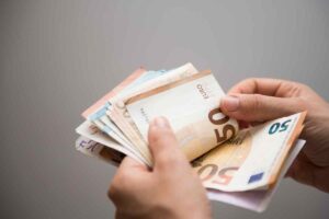 Bonus 1000 euro in arrivo nei prossimi giorni: i dettagli